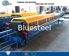 200-300 mm Breite Regenrohrformmaschine mit schneller Produktionsgeschwindigkeit