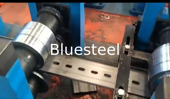 Solar Photovoltaik Kanalmachmaschine C / U Kanal Solar Strut Photovoltaik Stent Roll Formmaschine