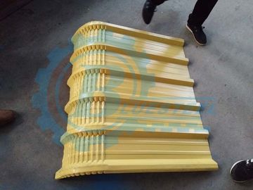 0.3-0.8mm Dicke Metalldachrollenformmaschine 8-15m/min Formgeschwindigkeit ±2mm Schnitttoleranz