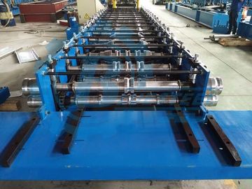 1250 mm Hochkohlenstoffstahl Hydraulische Rollenformmaschine für Dachdecken