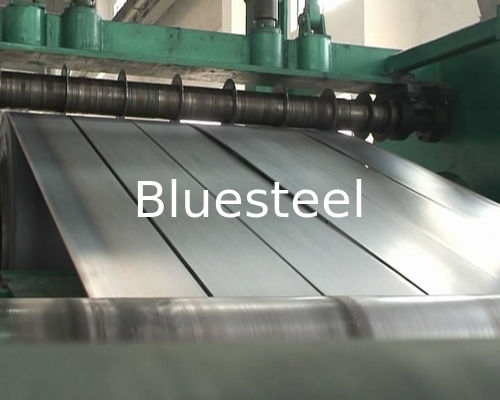 Volles automatisches Metall, das Linie, aufschlitzende Metallspule aufschlitzt und Maschine rückspult